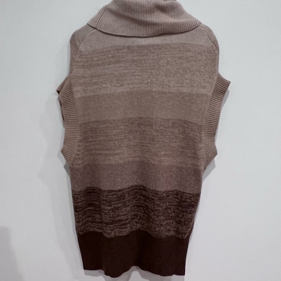 BCBGMaxAzria Elinor Cowl Neck Cashmere Wool Blend Sleeveless Tunic Sweater, M/L - Picture 7 of 12